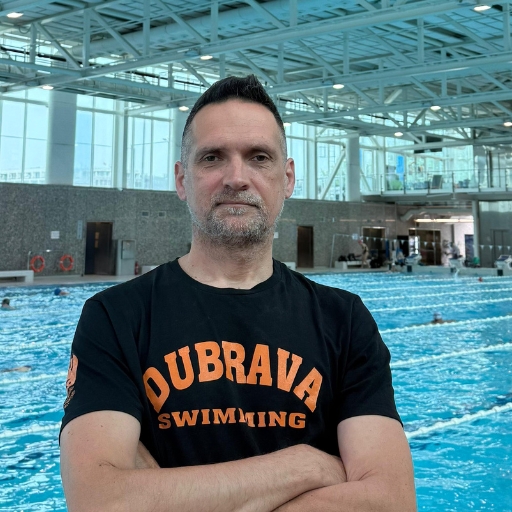 Trener PK Dubrava Goran Kežman